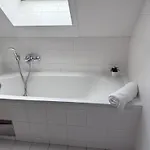 Appartement Mc Self Check-in Loftartiges Und Grosses Mitten Im Gruenen Mit Balkon Dg06, In Dobl Bei Graz Dietersdorf