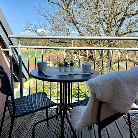 Mc Self Check-in Loftartiges Und Grosses Mitten Im Gruenen Mit Balkon Dg06, In Dobl Bei Graz