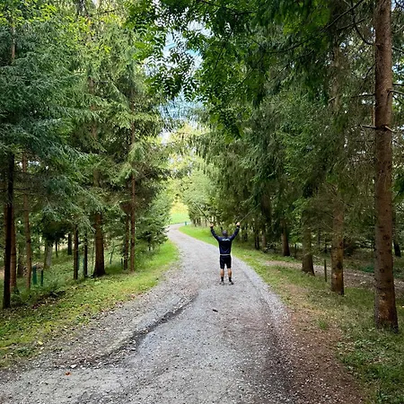 Mc Self Check-in Loftartiges Und Grosses Mitten Im Gruenen Mit Balkon Dg06, In Dobl Bei Graz Apartman *