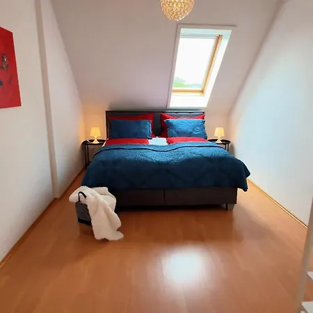 Mc Self Check-in Loftartiges Und Grosses Mitten Im Gruenen Mit Balkon Dg06, In Dobl Bei Graz * Dietersdorf