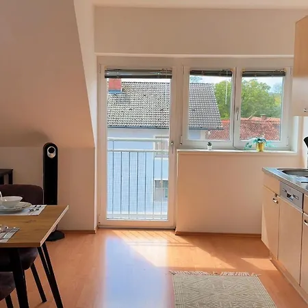 Mchome Self Check-in Loftartiges Und Grosses Mitten Im Gruenen Mit Balkon Dg06 In Dobl Bei Graz Apartman