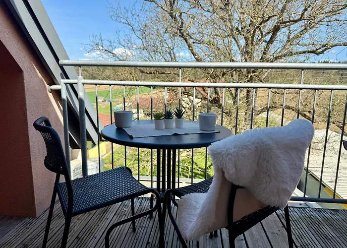 Mc Self Check-in Loftartiges Und Grosses Mitten Im Gruenen Mit Balkon Dg06, In Dobl Bei Graz