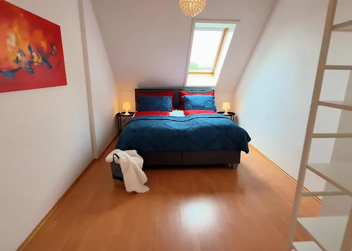 Mc Self Check-in Loftartiges Und Grosses Mitten Im Gruenen Mit Balkon Dg06, In Dobl Bei Graz * Dietersdorf